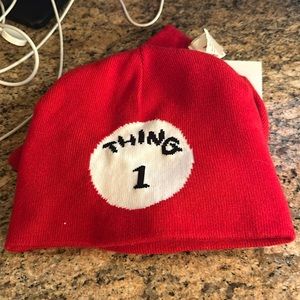 Universal Studios Thing 1 and Thing 2 Beanie Hat